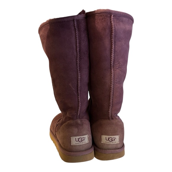 UGG Vintage Y2K Dark Purple Mauve Classic Tall Shearling Boots 🧸💜✨ - Picture 3 of 8